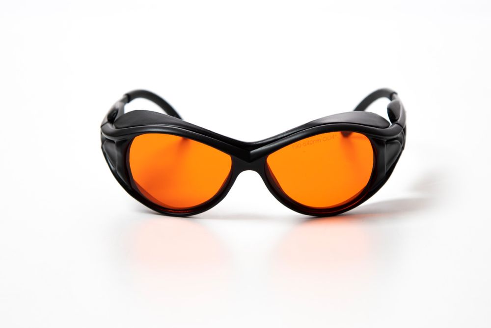 משקפי מגן לייזר דגם OLY-MOD3