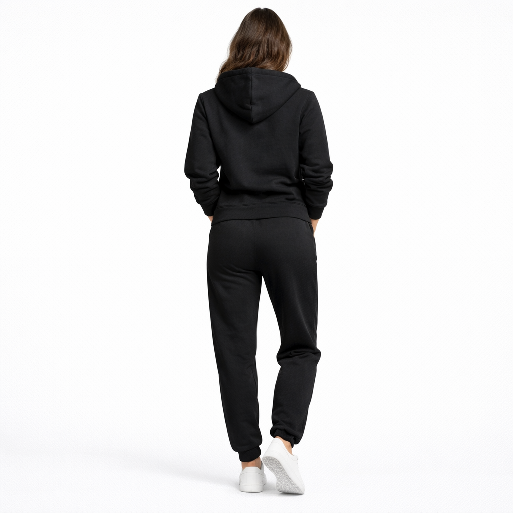 חליפת טרנינג לנשים צבע שחור נוח לעבודה ולבית