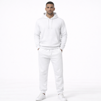 חליפת טרנינג לגברים צבע לבן נוח לעבודה ולבית